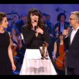  La Grande Sophie   remporte le trophée du meilleur album de chansons   lors des Victoires de la Musique, sur France 2 le 8 février 2013. 