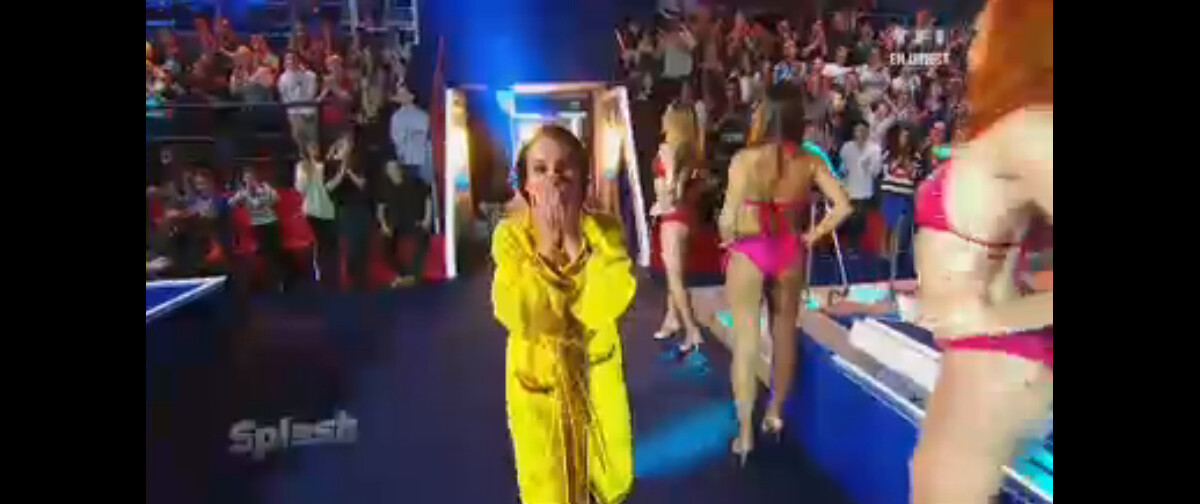Photo Jennifer Lauret dans Splash, le grand plongeon le vendredi 15