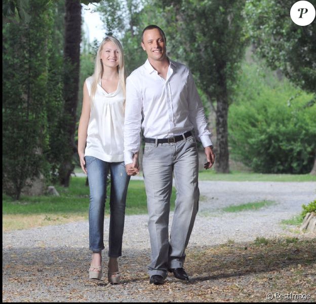 Oscar Pistorius et son ex-compagne Jenna Edkins posent en 2008 en Italie.
Photo exclusive