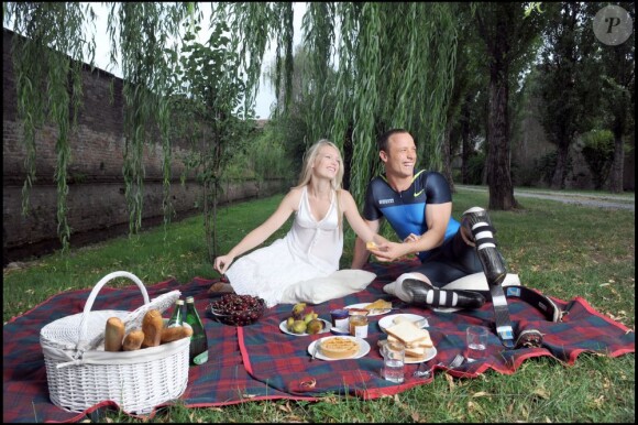 Oscar Pistorius et son ex-compagne Jenna Edkins posent en 2008 en Italie.
Photo exclusive