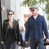 Exclusif - Courteney Cox fait du shopping avec un mystérieux inconnu à Beverly Hills, le 15 fevrier 2013.