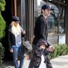 Christina Aguilera, son compagnon Matthew Rutler et son fils Max Bratman sont allés dejeuner au restaurant Houston à Santa Monica, le 8 décembre 2012.