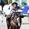 Rachel Zoe et son adorable fils Skyler qui fait du cheval, le 17 février 2013 à Los Angeles.
