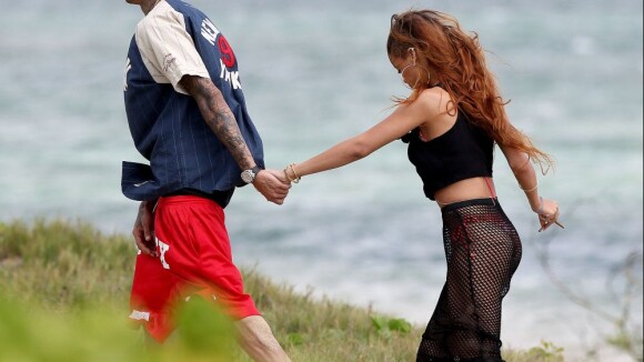 Rihanna et Chris Brown : Amoureux à Hawaï pour l'anniversaire de RiRi