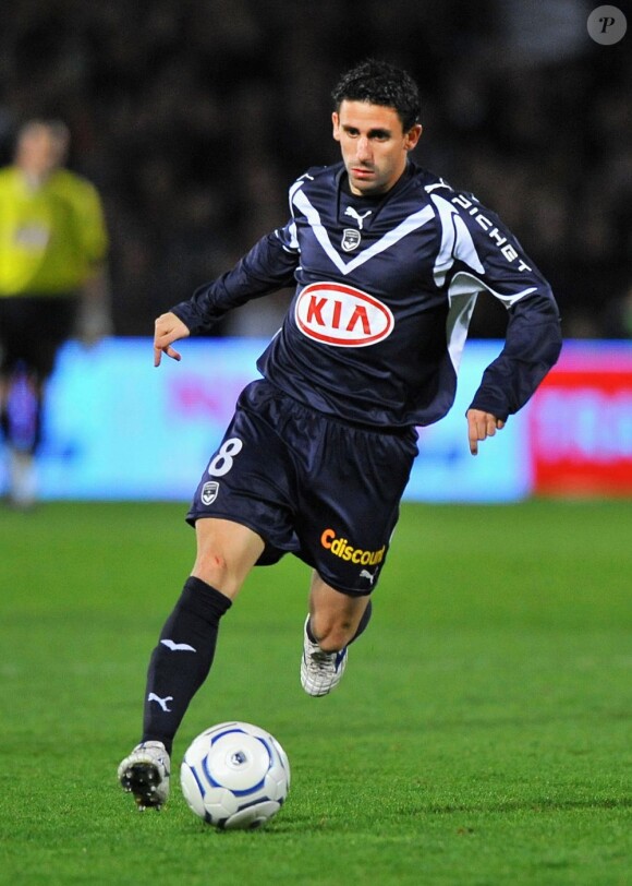 Alejandro Alonso lors du match entr les Girondins de Bordeaux et le Paris Saint-Germain au stade Chaban-Delmas de Bordeaux le 2 mars 2008