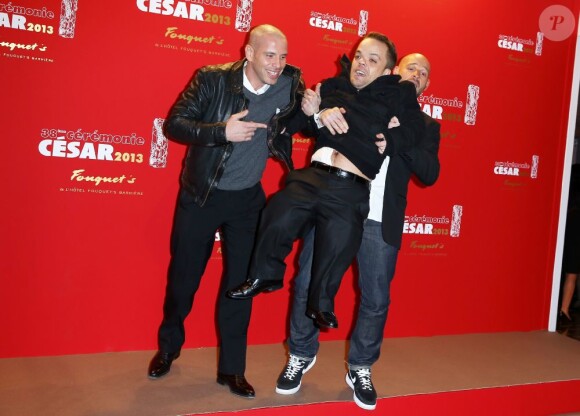 Franck Gastambide, Medi Sadoun et Jib Pocthier des Kairas au restaurant Fouquet's pour le Dîner de gala de la 38e cérémonie des César à Paris, le 22 février 2013.