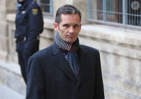 Iñaki Urdangarin, gendre du roi Juan Carlos Ier d'Espagne, arrive au tribunal de Palma de Majorque pour être entendu à nouveau par le juge José Castro dans le scandale Noos, le 23 février 2013.