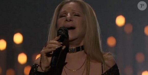Barbra Streisand de retour sur la scène des Oscars pour une performance historique.