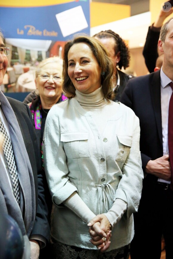 Ségolène Royal en visite au Salon de l'Agriculture, à Paris, le 27 février 2013.