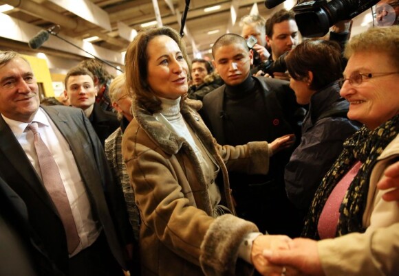 Ségolène Royal en visite au Salon de l'Agriculture, à Paris, le 27 février 2013.
