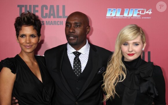Halle Berry, Morris Chestnut, Abigail Breslin lors de la première de The Call aux ArcLight Cinemas de Los Angeles, le 5 mars 2013.