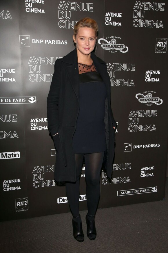 Virginie Efira enceinte - Premiere de Mobius a l'UGC Normandie à Paris le 12 fevrier 2013.