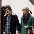 Exclusif - Taylor Swift et Harry Styles vont déjeuner en amoureux pour les 23 ans de la chanteuse, à Cheshire, le 13 décembre 2012.