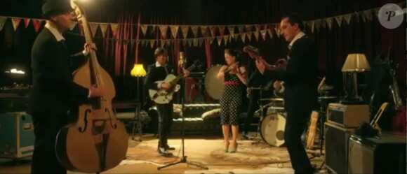 Vidéo clip de Clint (Silence on tourne) de Thomas Dutronc et Imelda May