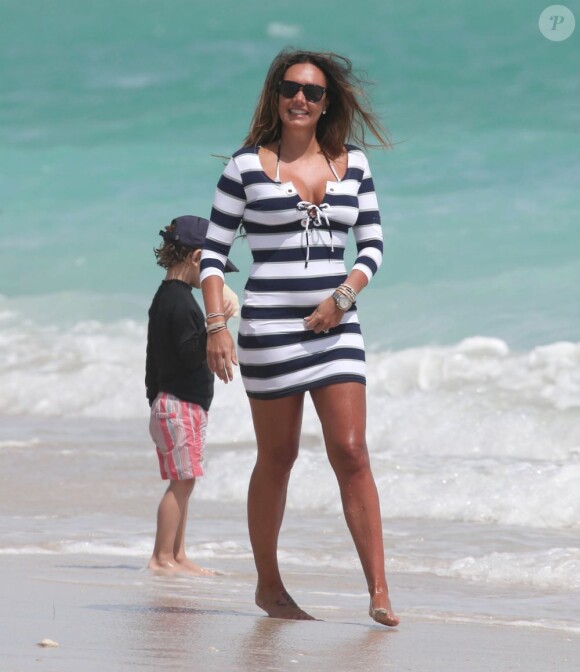 Tamara Ecclestone et son fiancé Jay Rutland profite du soleil de Miami le 13 mars 2013