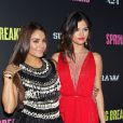 Vanessa Hudgens et Selena Gomez lors de la première de Spring Breakers aux ArcLight Cinemas de Los Angeles, le 14 mars 2013.