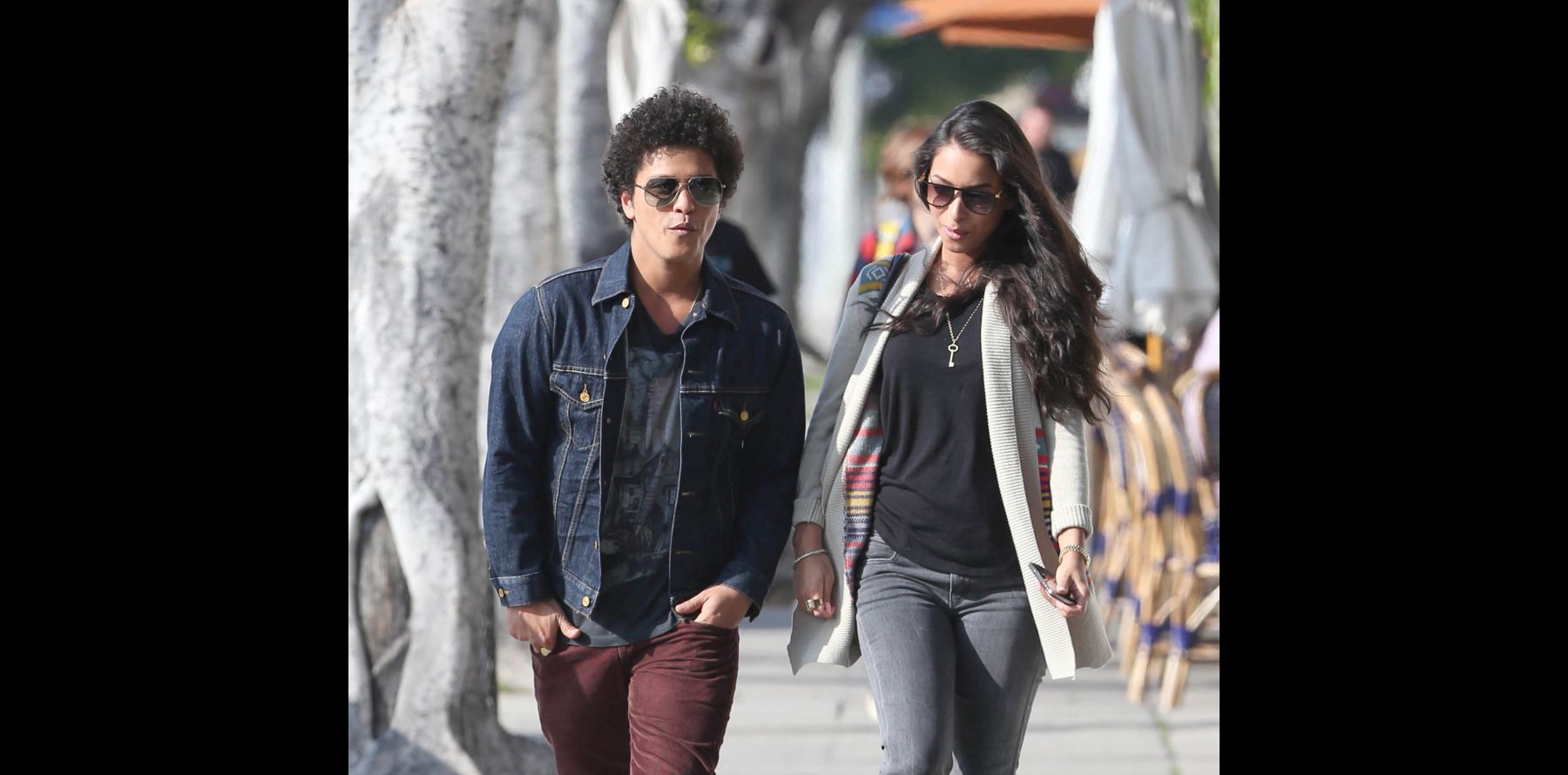 Bruno Mars Et Jessica Caban Rupture Bruno Mars : Sortie en amoureux avec Jessica Caban avant de partir en  tournée - Purepeople