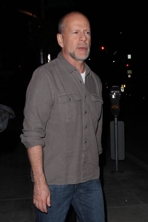 Bruce Willis a fêté mardi 19 mars son 58e anniversaire avec sa femme Emma Heming et ses filles Rumer et Scout au restaurant Spago à Beverly Hills.