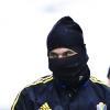 Zlatan Ibrahimovic s'entraîne sous la neige avec la Suède à Stockholm le 19 mars 2013.