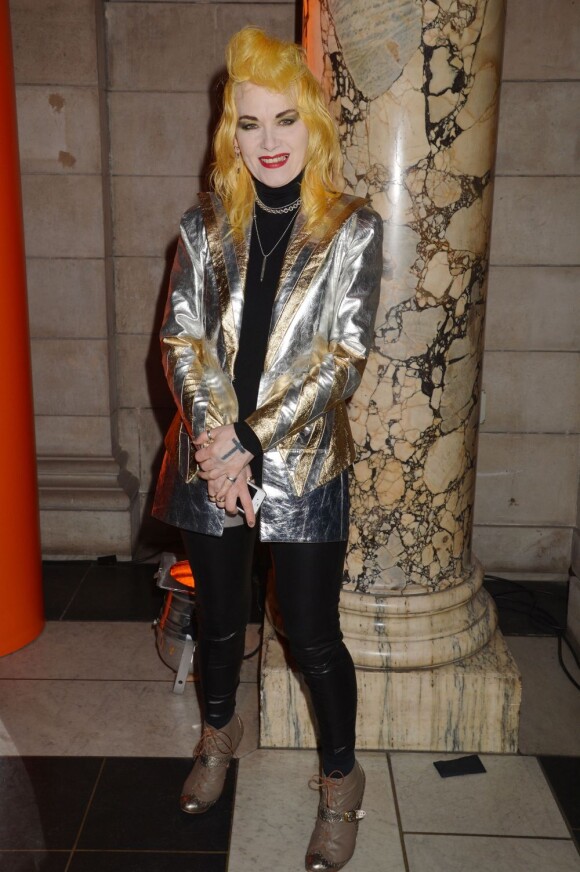 La créatrice de mode Pam Hogg - avant-première VIP de la rétrospective "David Bowie Is" au Victoria and Albert Museum - à Londres le 20 mars 2013.