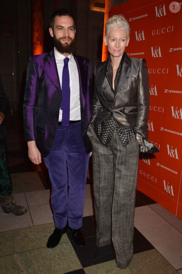 Tilda Swinton et Sandro Kopp - avant-première VIP de la rétrospective "David Bowie Is" au Victoria and Albert Museum - à Londres le 20 mars 2013.