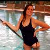 Laure Manaudoun sublime pour présenter sa collection de maillots de bain pour Swind by Topsec