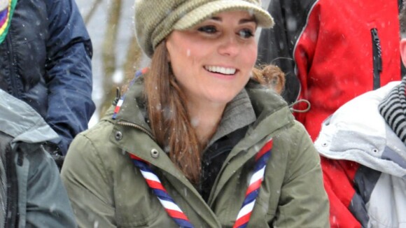 Kate Middleton, enceinte : Baroudeuse craquante pour les scouts, sous la neige