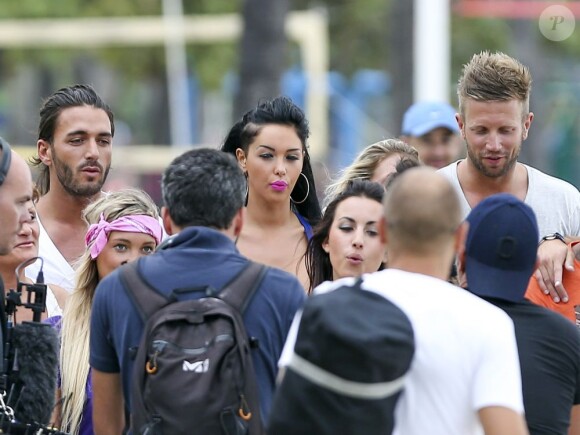 Thomas, Nabilla et Benjamin sur le tournage des Anges de la télé-réalité 5 à Miami, le 22 mars 2013