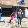 Heidi Klum en compagnie de ses parents, Erma et Gunther, a emmené ses enfants Leni, Henry Samuel et Lou à la plage à Malibu, après avoir déjeuné chez Nobu, le 23 mars 2013