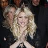 Shakira, radieuse pour une séance de dédicaces au Sephora des Champs-Elysées à Paris, à l'occasion de la présentation sa ligne de parfums. Le 27 mars 2013