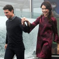 Tom Cruise : Main dans la main avec la superbe Olga Kurylenko