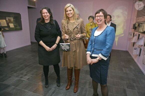 La princesse Maxima au lancement des timbres 1001 Femmes (1001 Vrouwen) à Amsterdam le 2 avril 2013.