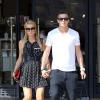 Paris Hilton et son petit ami River Viiperi faisant du shopping à Beverly Hills, le vendredi 5 avril 2013.