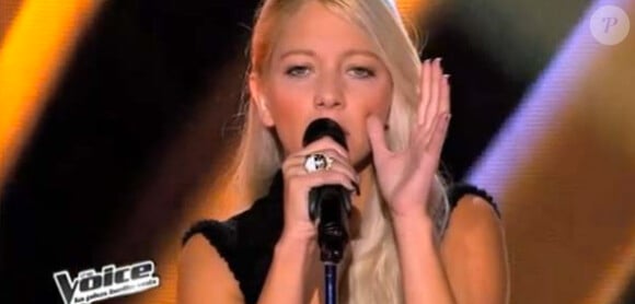 Stéfania membre de la Team Garou, dans The Voice 2 sur TF1.