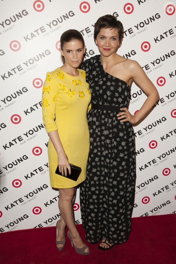 Kate Mara et Maggie Gyllenhaal à la soirée de lancement de la collection Target de la styliste Kate Young à New York, le 9 avril 2013.