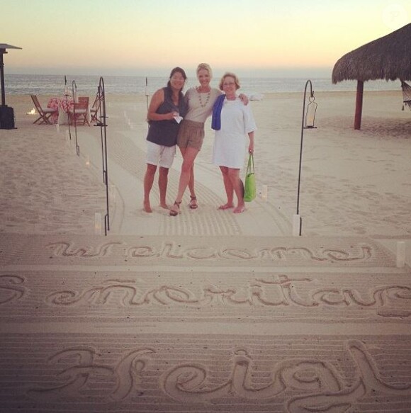Katherine Heigl avec sa soeur Meg et sa mère Nancy en vacances au Mexique le 8 avril 2013.
