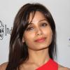 Freida Pinto, divine star indienne pour ouvrir l'Indian Film Festival de Los Angeles (IFFLA) aux ArcLight Cinemas de Hollywood, Los Angeles, le 9 avril 2013.