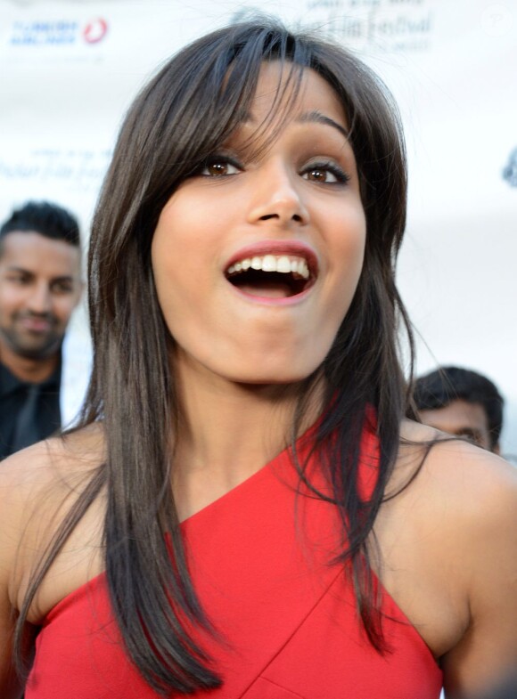 Freida Pinto sublime pour l'ouverture de l'Indian Film Festival de Los Angeles (IFFLA) aux ArcLight Cinemas de Hollywood, Los Angeles, le 9 avril 2013.