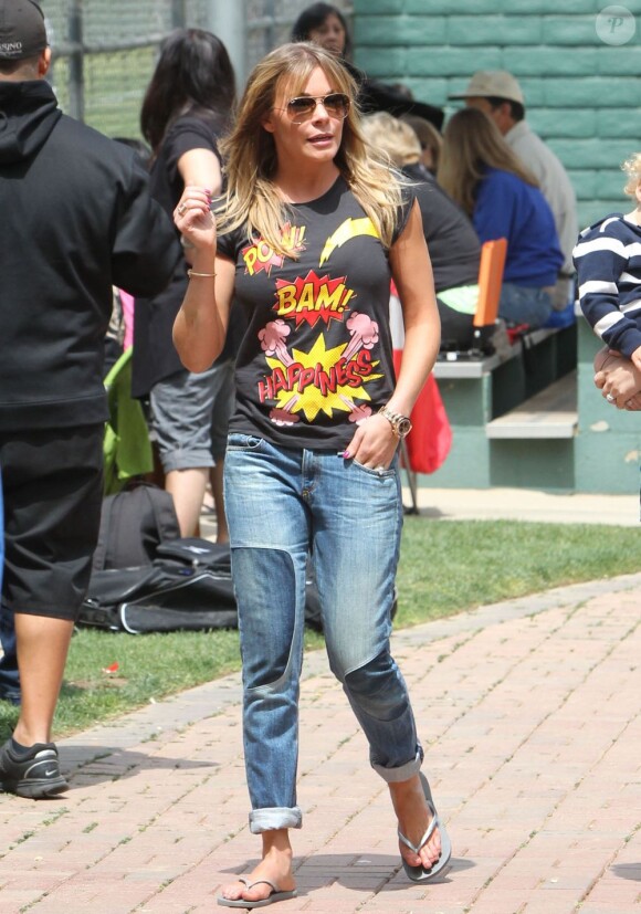 LeAnn Rimes et Eddie Cibrian encouragent Jake, le fils d'Eddie.