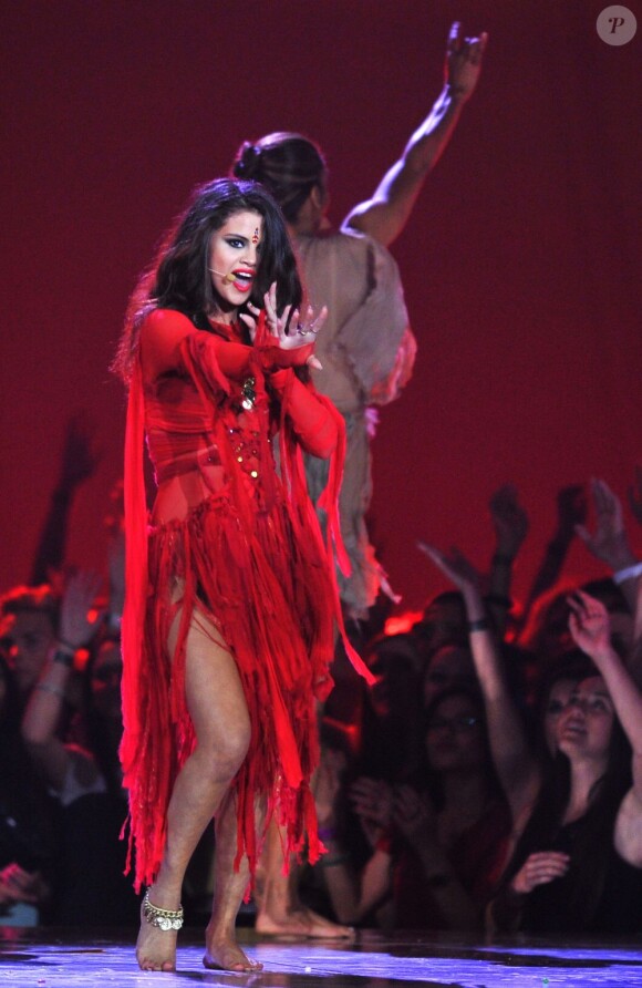 Selena Gomez s'est produite lors des MTV Movie Awards à Los Angeles, le 14 avril 2013.