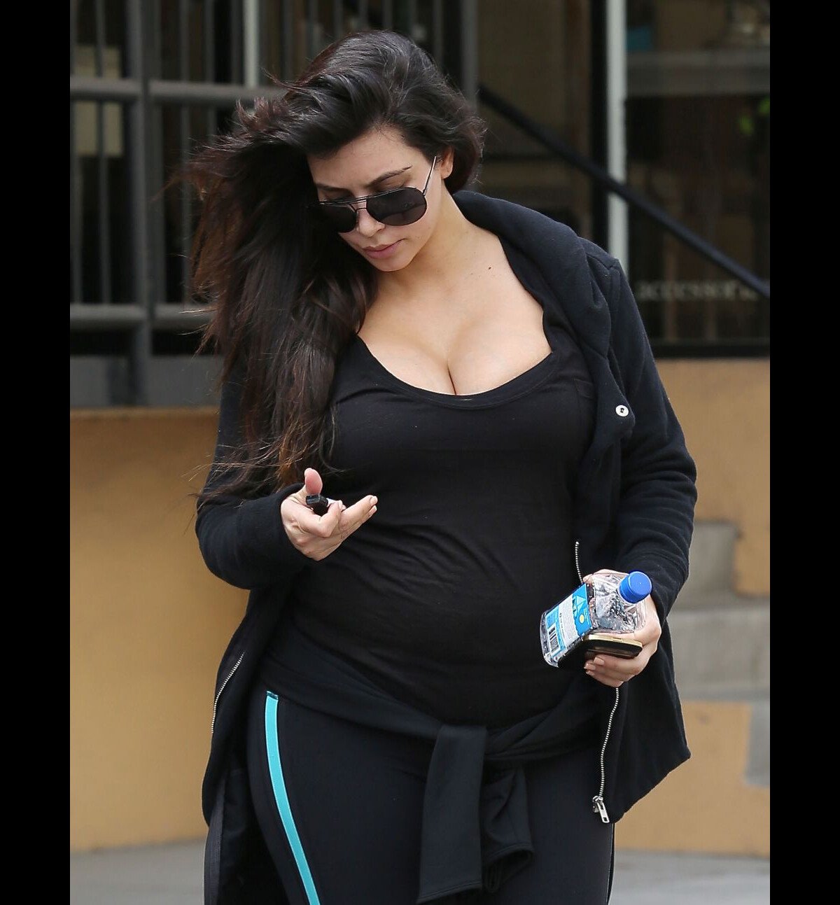 Photo Kim Kardashian Enceinte Sort De Son Cours De Gym à Los Angeles Le 15 Avril 2013 5937