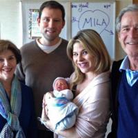 George W. Bush : Première photo de famille avec sa petite-fille Mila
