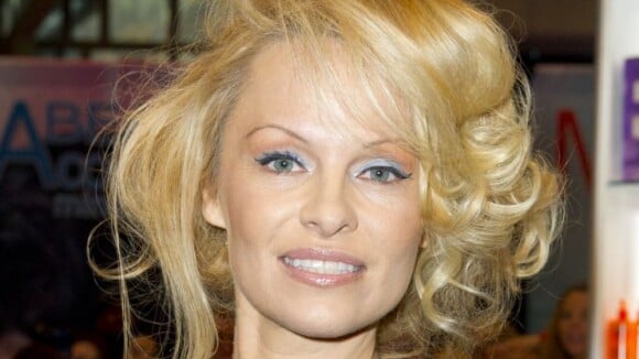 Pamela Anderson : Reine de beauté à 45 ans, elle souhaite retourner au Canada