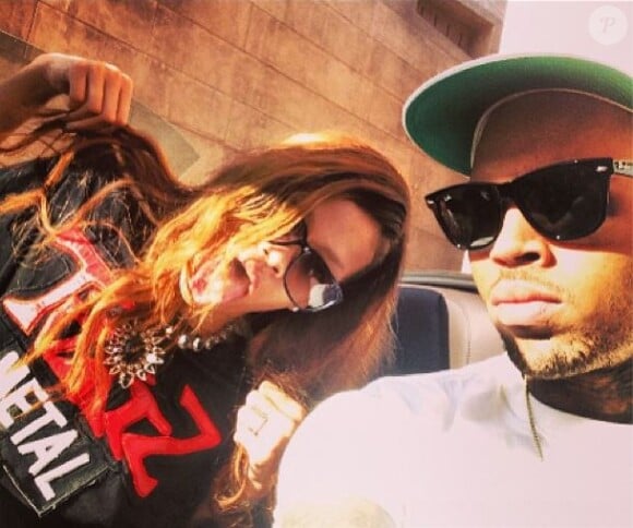 Rihanna postait il y a quelques jours sur Instagram cette photo d'elle et Chris Brown à Los Angeles.