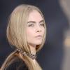 Le top anglais Cara Delevingne a relancé la mode des sourcils fournis et boyish