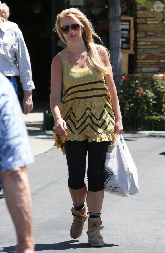 Britney Spears dans les rues de Los Angeles, le 19 avril 2013.