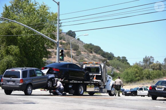 La voiture de Kendra Wilkinson après son accident à Los Angeles, le 22 avril 2013.