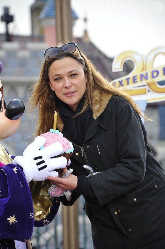Sandrine Quétier en mars 2013 à Disneyland Paris