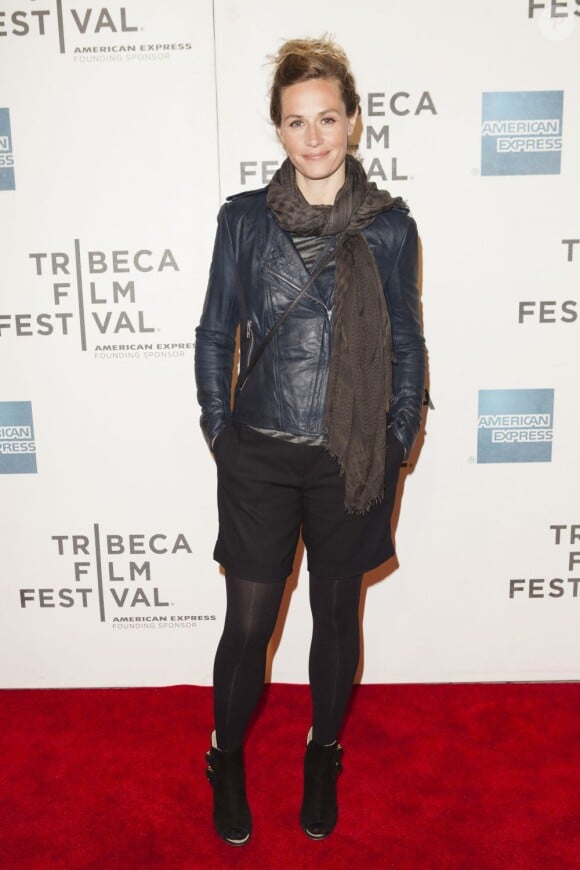 Cécile de France, glamour et décontractée pour la première de Möbius au Tribeca Film Festival de New York, le 23 avril 2013.