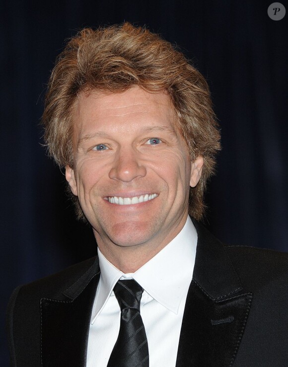 Jon Bon Jovi assiste au dîner annuel des correspondants de la Maison Blanche célébrant les 100 ans de l'association White House Correspondents' Association (WHCA) à l'hôtel Washington Hilton. Washington, le 27 avril 2013.